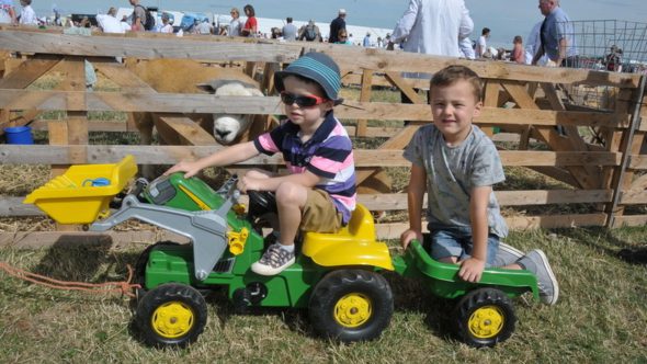 Thousands Turned Out for This Year’s Emley Show