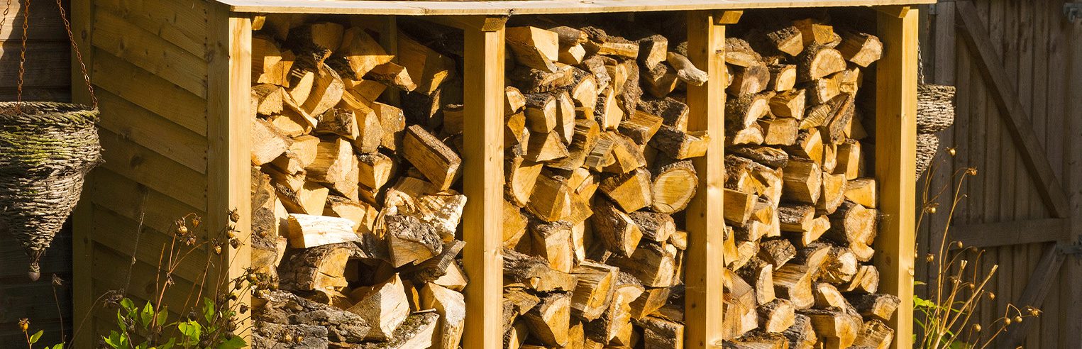 http://Earnshaws%20outdoor%20firewood%20storage