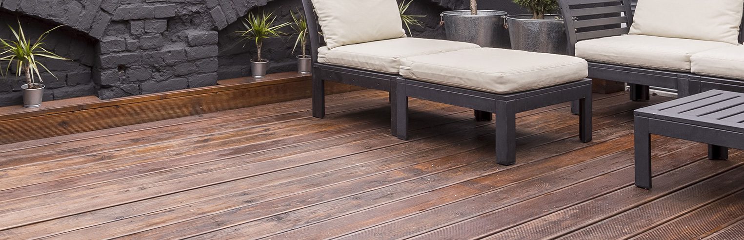 http://Earnshaws%20timber%20decking%20boards