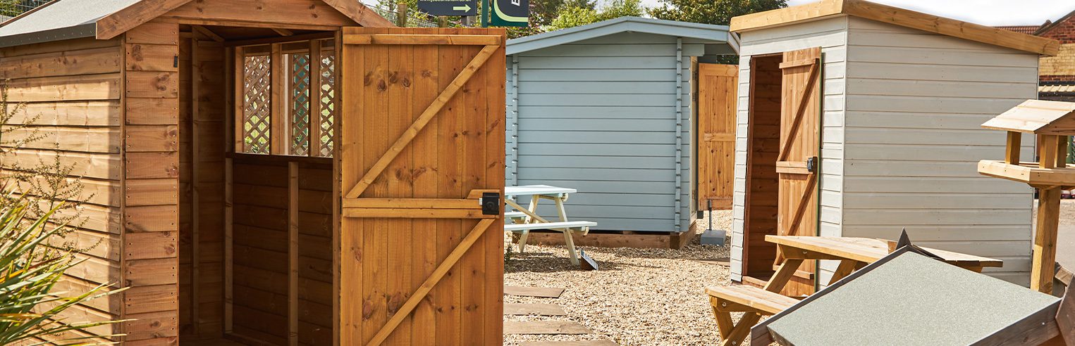 http://Earnshaws%20small%20garden%20sheds